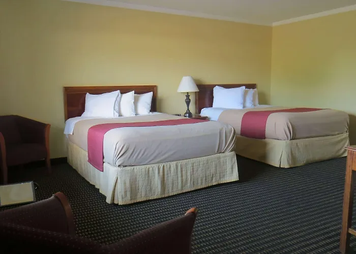 Travelodge By Wyndham Stratton