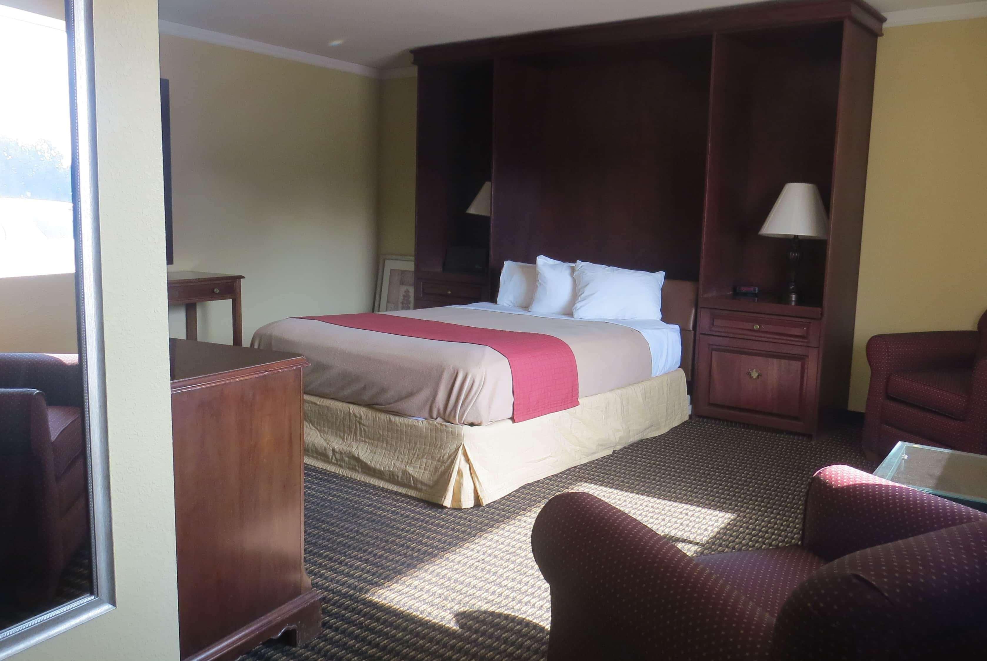 Travelodge By Wyndham Stratton